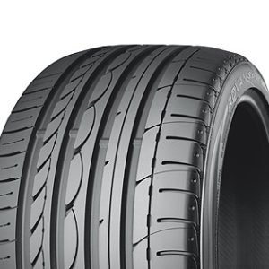 Yokohama ADVAN Sport V103 265/35 R20 99Y XL